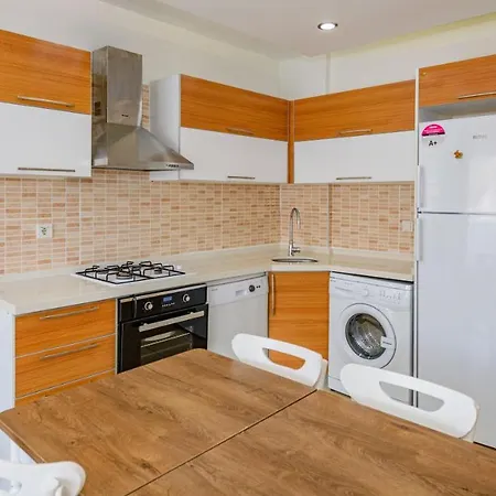 Apartment Pinara *