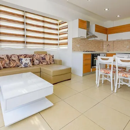 Pinara Apartment