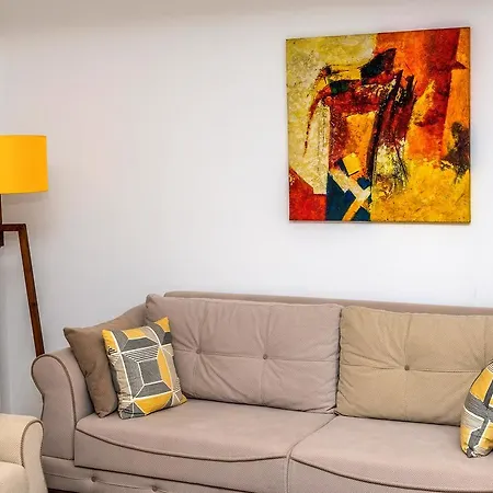 Pinara Apartment *